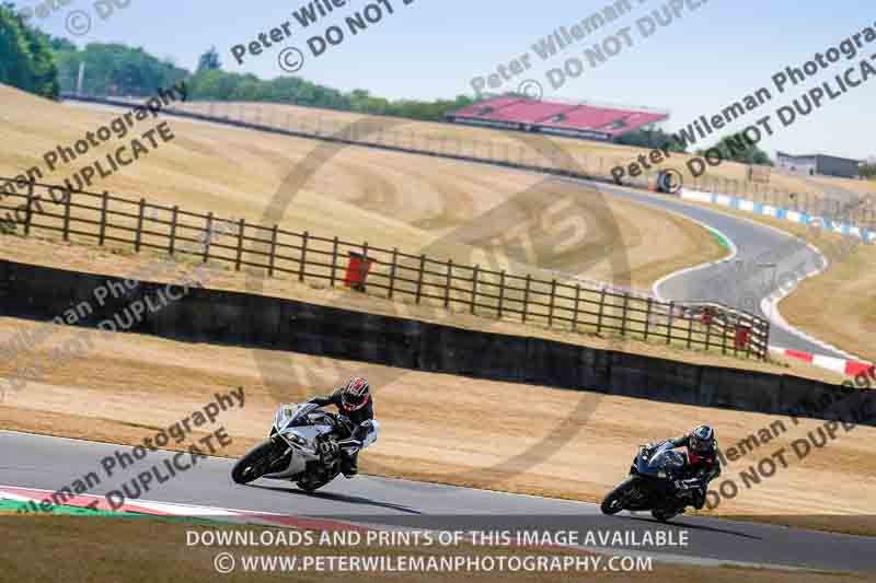 donington no limits trackday;donington park photographs;donington trackday photographs;no limits trackdays;peter wileman photography;trackday digital images;trackday photos